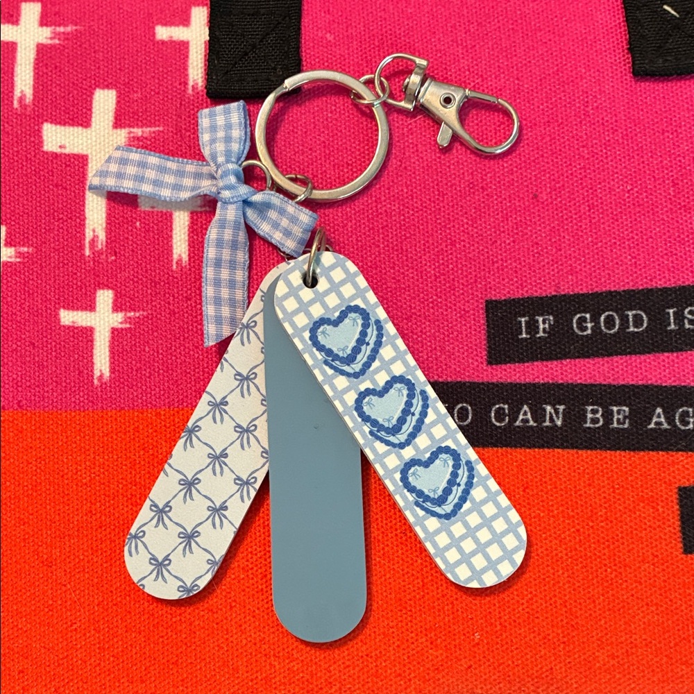 🩵Mini Nail File Keychain
